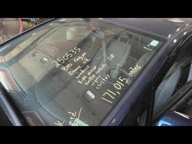 6048257 Honda Used Hood Hinge Fits 2007 Civic Grade A