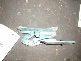 118.hy1s05 Hyundai 2005 Sonata Right Hood Hinge 118.hy1s05 Hyundai 2005 Sonata Right Hood Hinge