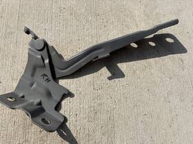 Ok2302d2 Hyundai 2011-2015 Sorento Passenger Side Right Hood Hinge Genuine Oem
