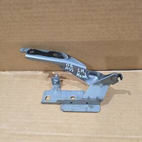 65401-ej70a Infiniti 2006-2010 M35 Front Left Driver Side Hood Bonnet Hinge Oem