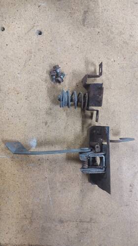 290075-c91 International 1966 66 Truck 1200a C-series Hood Latch