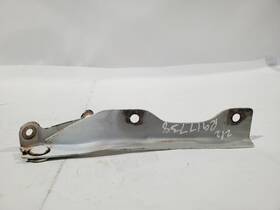 6506927 Isuzu Used Hood Hinge Fits 1999 Vehicross Grade A