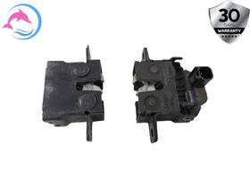 Aw9316700da Jaguar 2013 - 2018 Oem Xjl Front Left And Right Hood Bonnet Lock Actuator Set