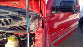 55176929ab Jeep 2002-2007 Liberty Driver Left Hood Hinge Assembly Oem Red Pr4