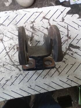 L48-6113 Kenworth T680 Hood Hinge