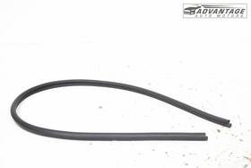 86430-c5000 Kia 2016-2020 Sorento 3.3l Fwd Under Hood Rearward Weatherstrip Seal Oem