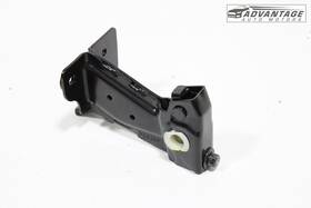 89t30-k0000 Kia 2020-2025 Soul Rear 2nd Second Row Center Seat Back Bracket Hinge Oem