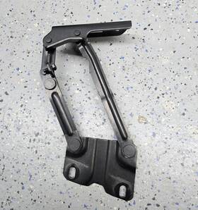 4t0827301b Lamborghini 4t0827302b Revuelto Left Hinge