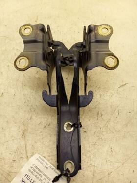 118.le1710 Lexus 2010 Rx450h 3.5l Rwd At Left And Right Side Hood Hinges