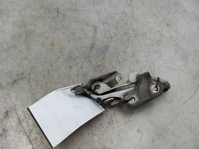 118.le1w01 Lexus 01 Ls430 Hood Hinge Pair Wht-062