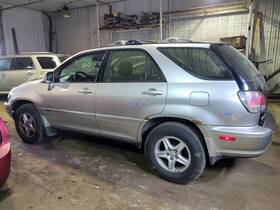 180.le1201 Lexus Rx300 2001 Hood Latch 2073829