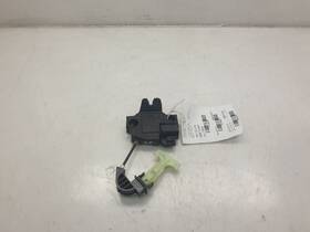 181.le1j10 Lexus 2010 Is250 Deck Lid Latch