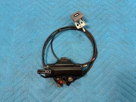 5363060060 Lexus Lx470 Hood Lock Latch With Release Cable And Handle Gray Lf10 1998-2002 Oem