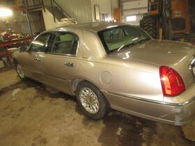 Xw1z16797aa Lincoln Used Left Hood Hinge Fits 1998 And Town Car Grade C