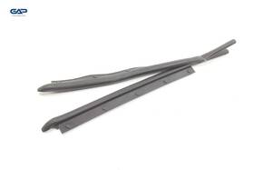 670222421 Maserati Grecale Hood Bonnet Left And Right Weatherstrip Seal Oem 2023-2024 -set