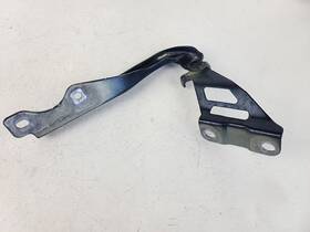 B45a-52-420a Mazda 14-18 3 Front Left Driver Lh Side Hood Hinge Bracket Oem