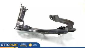 A2095840217 Mercedes 2003 E320 W211 Right Passenger Side Upper Radiator Support Bracket Oem