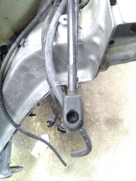 121.mb1915 Mercedes-benz 2015 Gl450 Left Driver Gas Hood Strut