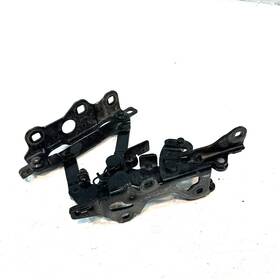 W222 Mercedes-benz 222880012864 2014-2017 S550 Left Driver Side Front Hood Bonnet Hinge Oem