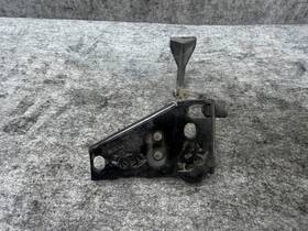 Mercedes-benz A1638800260 Front Engine Hood Bonnet Latch Lock Assembly W163 Ml55 Ml430 Ml500 Oem