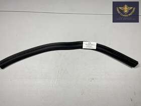 A2046280198 Mercedes-benz 2008-2014 C350 C300 W204 Oem Under Hood Left Or Right Weatherstrip Seal