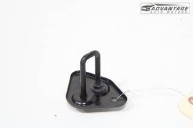 A2048800460 Mercedes-benz 2013-2016 Gl450 X166 Hood Bonnet Left Side Lock Catch Latch Striker Oem