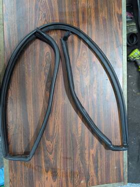 51717058137 Mini Cooper Hood Cowl Seal Weatherstrip 02-08 R50 R52 R53
