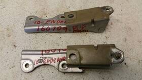 118.ms1510 Mitsubishi Pair Of Hood Hinges For 2010 Endeavor