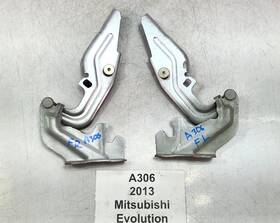 5905a093 Mitsubishi 08-15 Oem Evolution Front Left Right Hood Hinge Bracket Silver Set