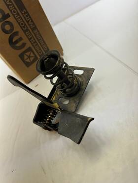 4482149 Mopar 1981-1993 Dodge Chrysler Inside Release Hood Latch With Safty Nos New