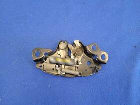 181.da1g12 Nissan 2011-2012 Leaf Front Latch Hood Lock Hold Down 1856