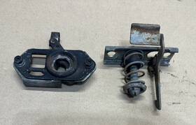 Nissan 240z 260z 280z S30 70-78 Datsun Hood Latch Assembly Upper / Lower Oem