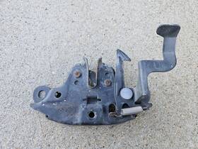 62550-15u30 Nissan 1994 - 1998 Skyline R33 Coupe Hood Latch