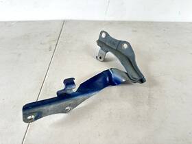 65400-cd700 Nissan 03-09 350z Front Right Rh Passenger Side Hood Hinge Guide Bracket Oem