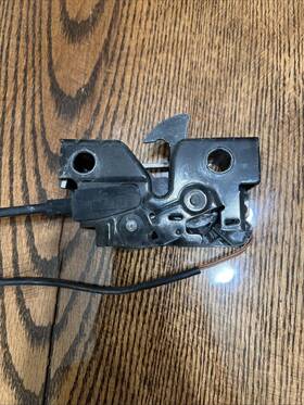 540823509n Oem 2012 2013 2014 2015 Vw Passat Hood Latch