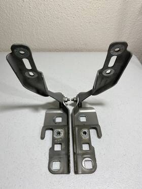22701366-22701367 Pontiac 2005-2010 G6 Left-right Rh Hood Hinge Set Oem White