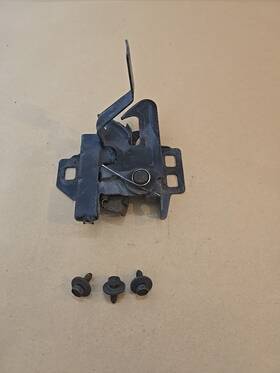 9847 Pontiac 1999-2005 Grand Am Engine Compartment Hood Latch Release Black Oem