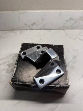Sum-g3937p Pontiac Summit Hood Latch Chevy/pontiac Aluminum Missing Bolt And Spring