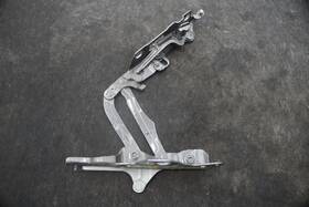 971823295y Porsche 971823295b Front Left Driver Side Hood Hinge Oem Panamera 971 2017-23