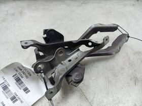 118.sc1309 Scion 2009 Xb 2.4l Fwd At Left And Right Side Hood Hinges