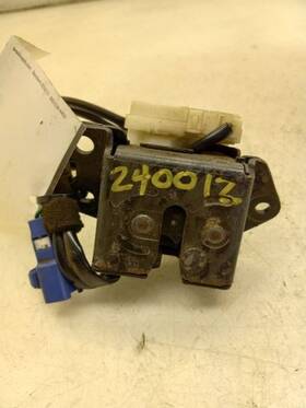 181.sc1206 Scion 06 Xb Hood Latch