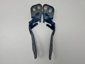 1098792-00-d Tesla 1098793-00-b Model 3 Front Right And Left Hood Hinge Set Oem 2017 - 2023