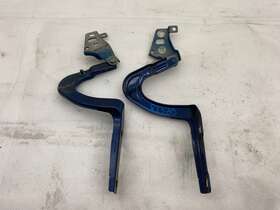 1496268-00-b Tesla 2020-2023 Model Y Pair Front Left And Right Hood Bonnet Hinge Closure Assist