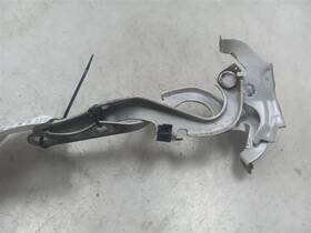 118.to1q17 Toyota 2017 Sienna Xle 3.5l Fwd At Left And Right Side Hood Hinges