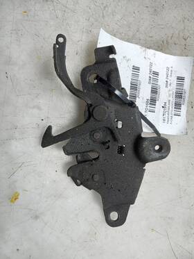 181.to1694 Toyota 94 Pickup Hood Latch