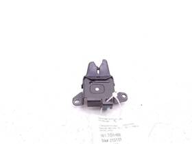 181.to1h00 Toyota 00-01 Camry Trunk Latch