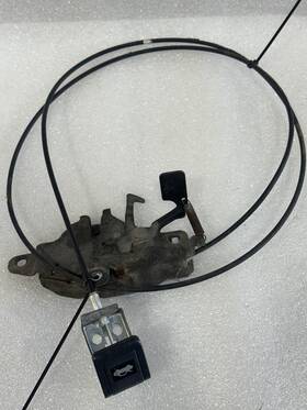 181.to1k87 Toyota 1986 1987 1988 1989 Celica Hood Latch With Release And Cable