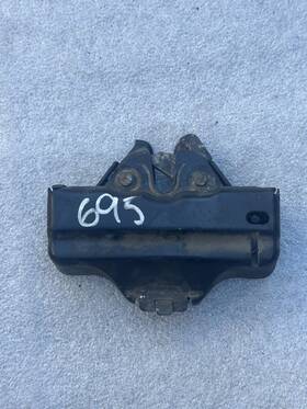 181.to1o01 Toyota 2000 2001 2002 2003 2004 Avalon Hood Latch Lock