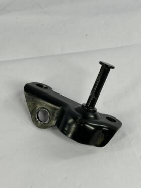 6448042010 Toyota 2006-2012 Rav4 Hood Latch Striker Plate
