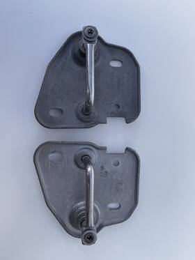 3v0-823-185-a Volkswagen 3v0-823-186-a Genuine Set Of 2 Hood Safety Catch Left And Right Oem